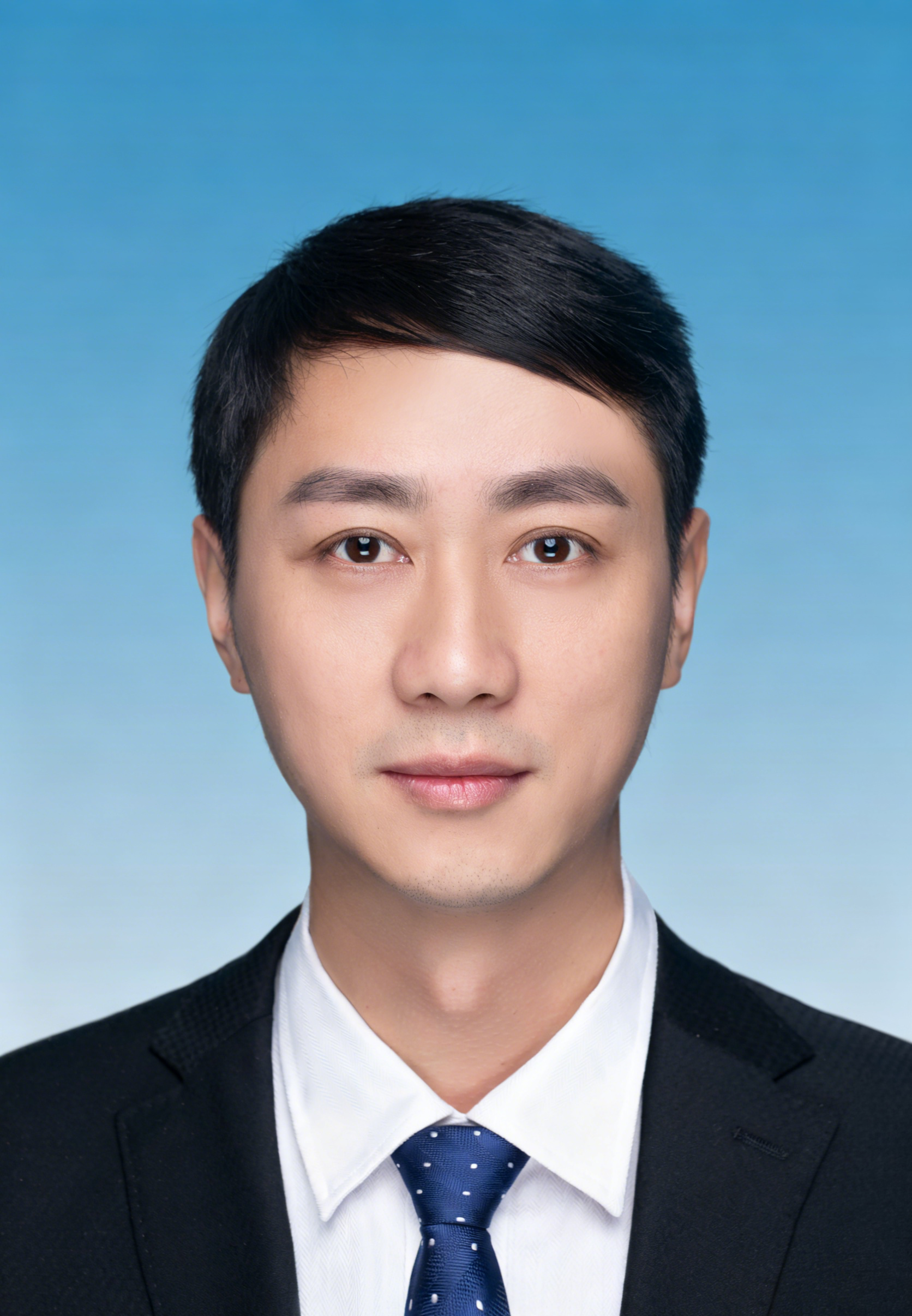 何毅